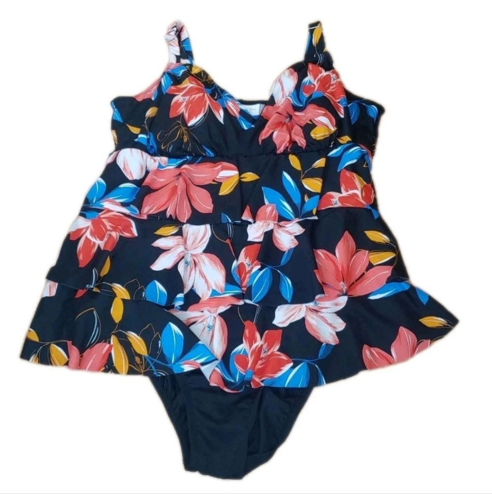 Swim Solutions Hawaiian Triple Tier Swimsuit Woman Plus 18W Floral Wireless New - Picture 6 of 12